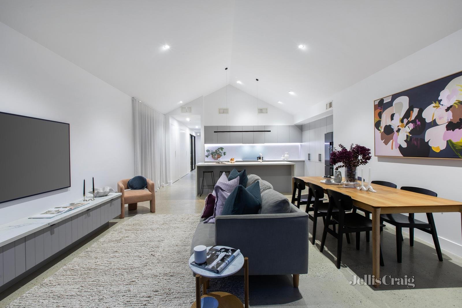 58 Derby Street, Kew image 2