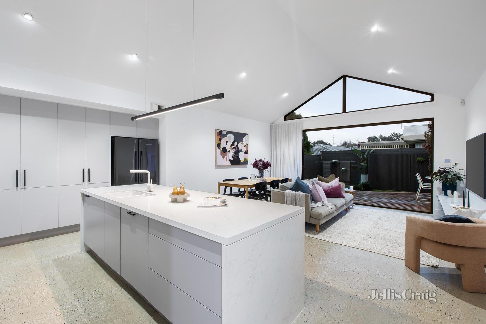 58 Derby Street, Kew image 3