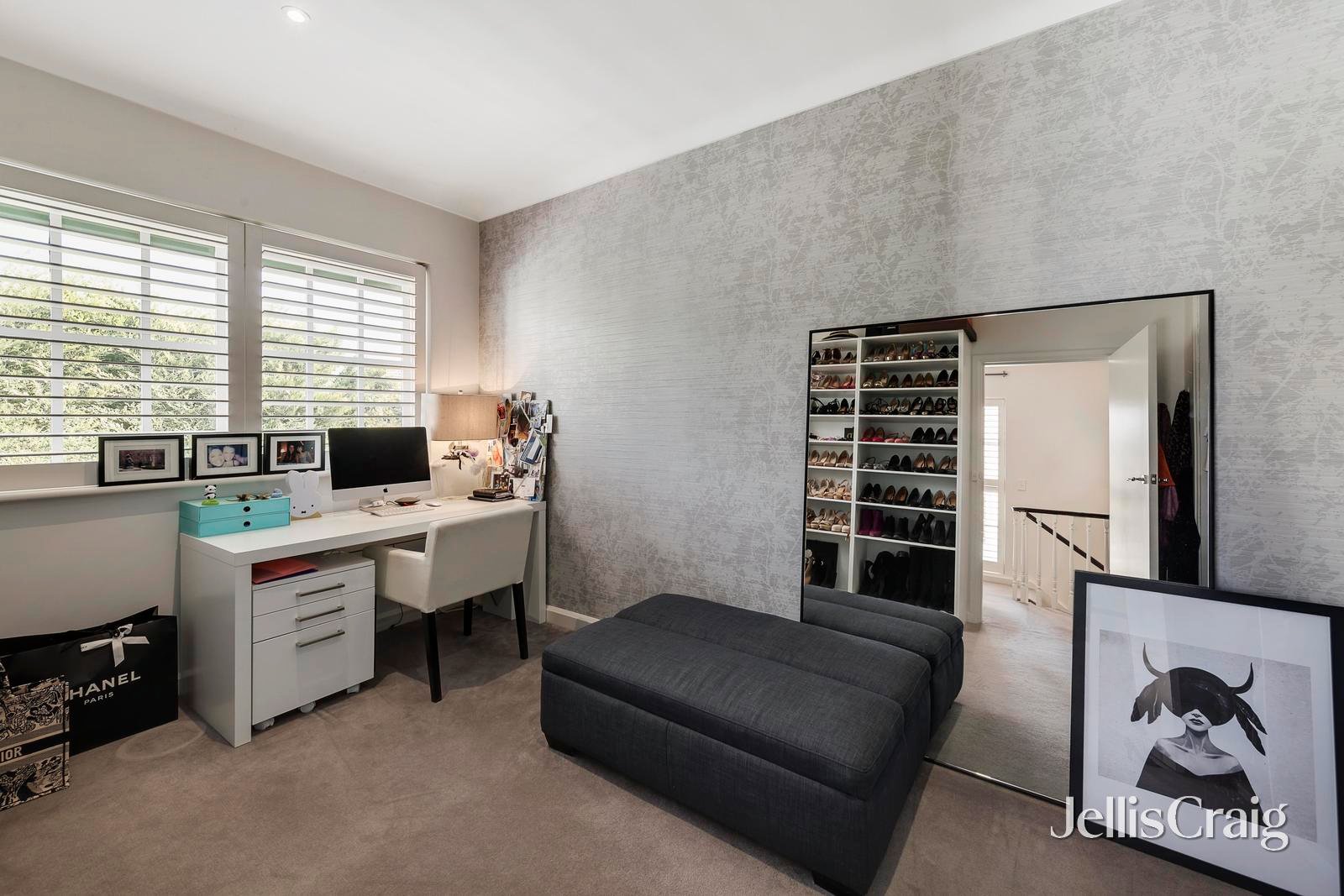 5/8 Devorgilla Avenue, Toorak image 5