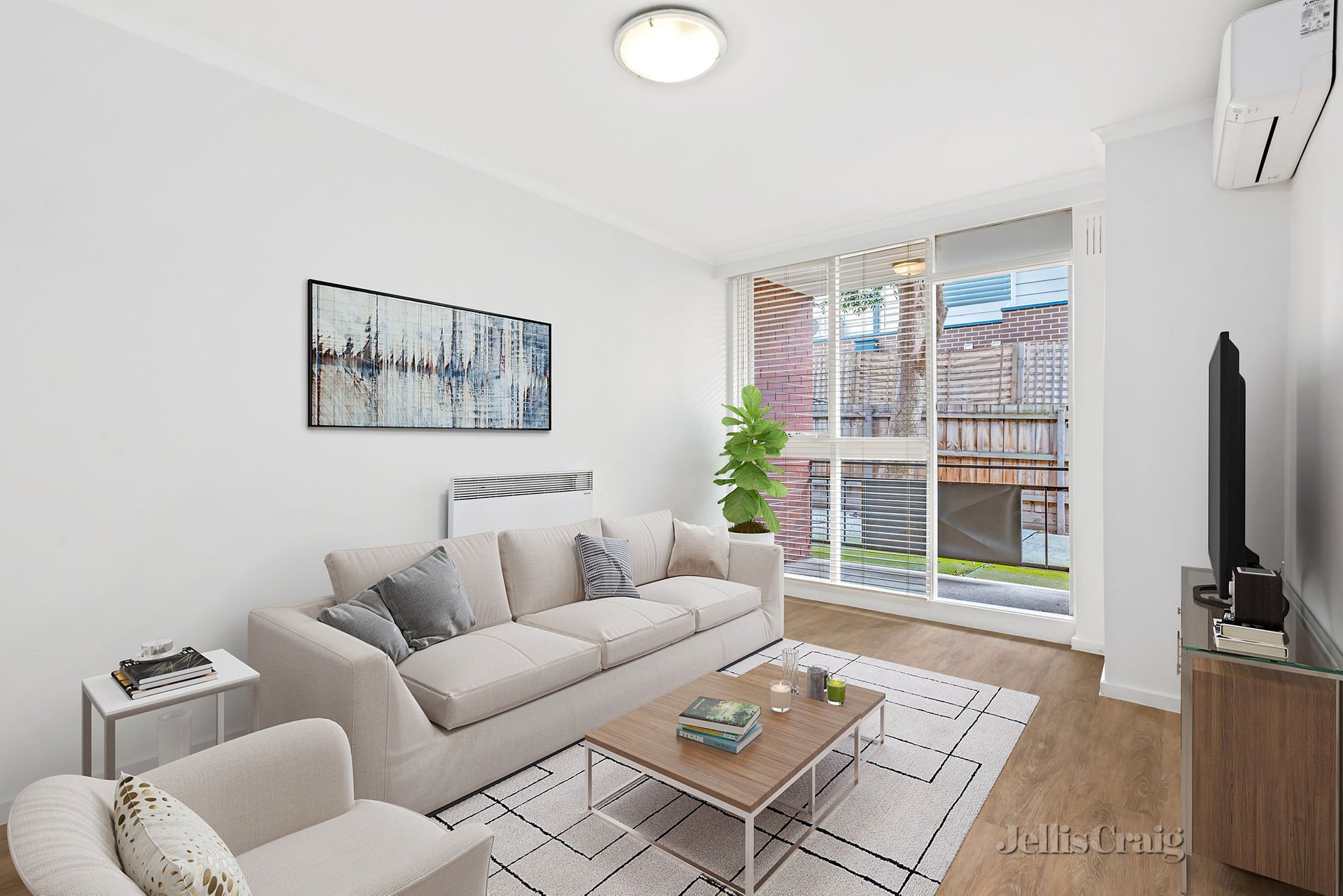 5/8 Dunoon Street, Murrumbeena image 3