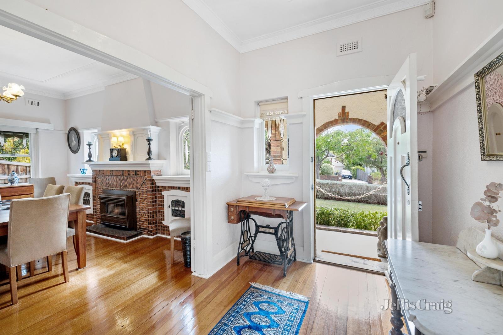 58 Fairmont Avenue, Camberwell image 2