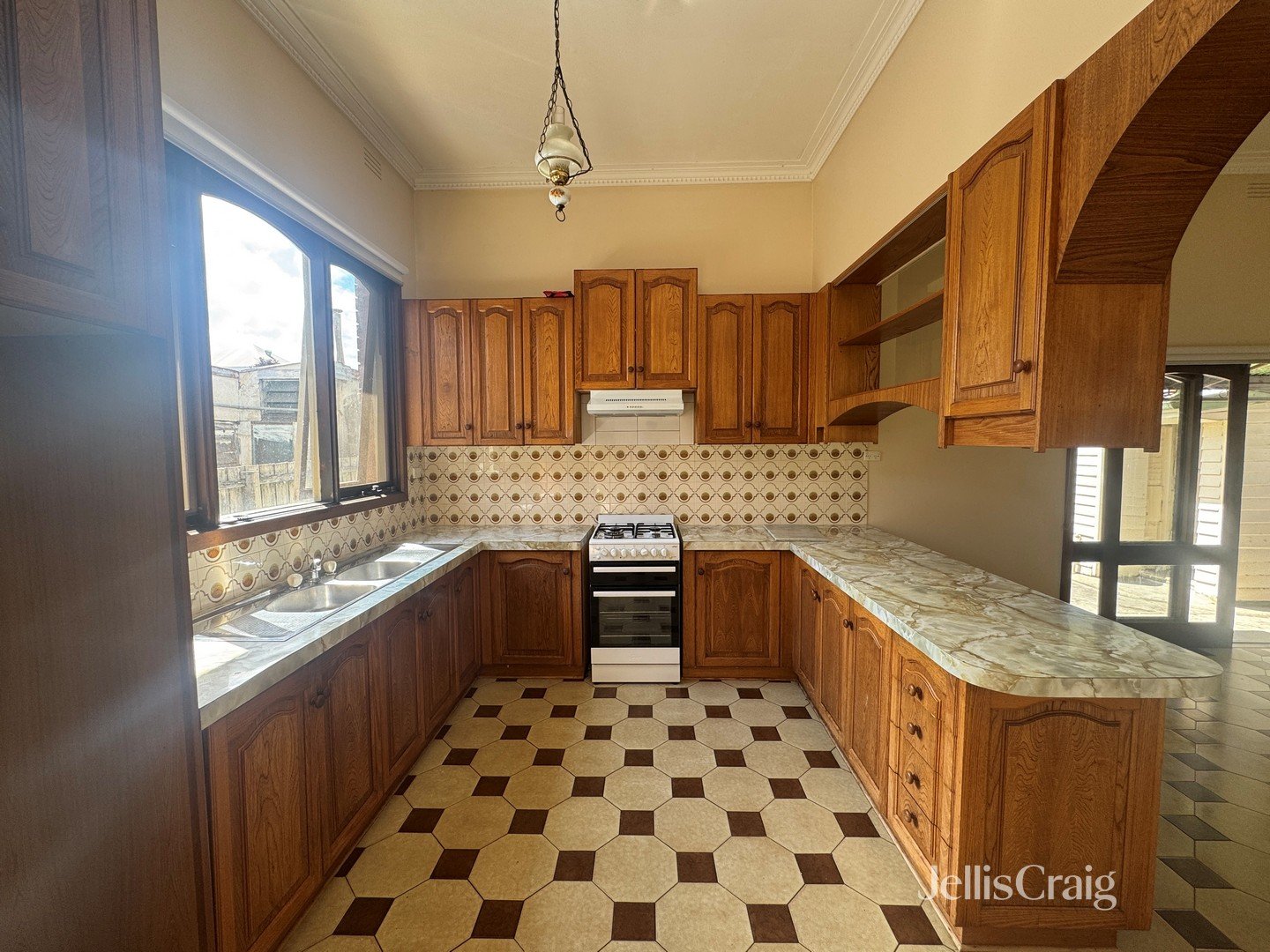 58 Fraser Street, Brunswick image 3