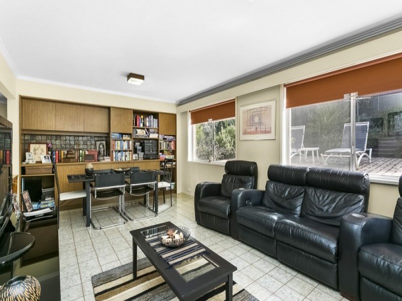 58 Hill Road, Balwyn North image 7