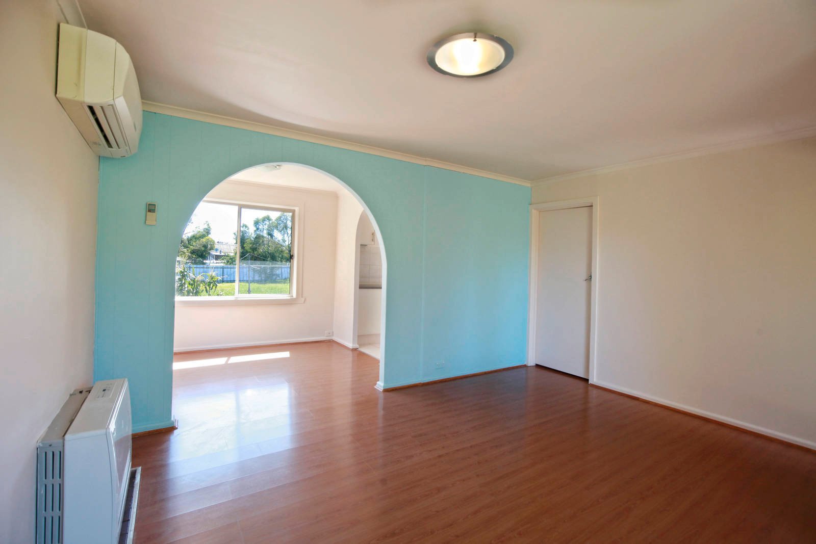 Property Gallery Thumbnail 4