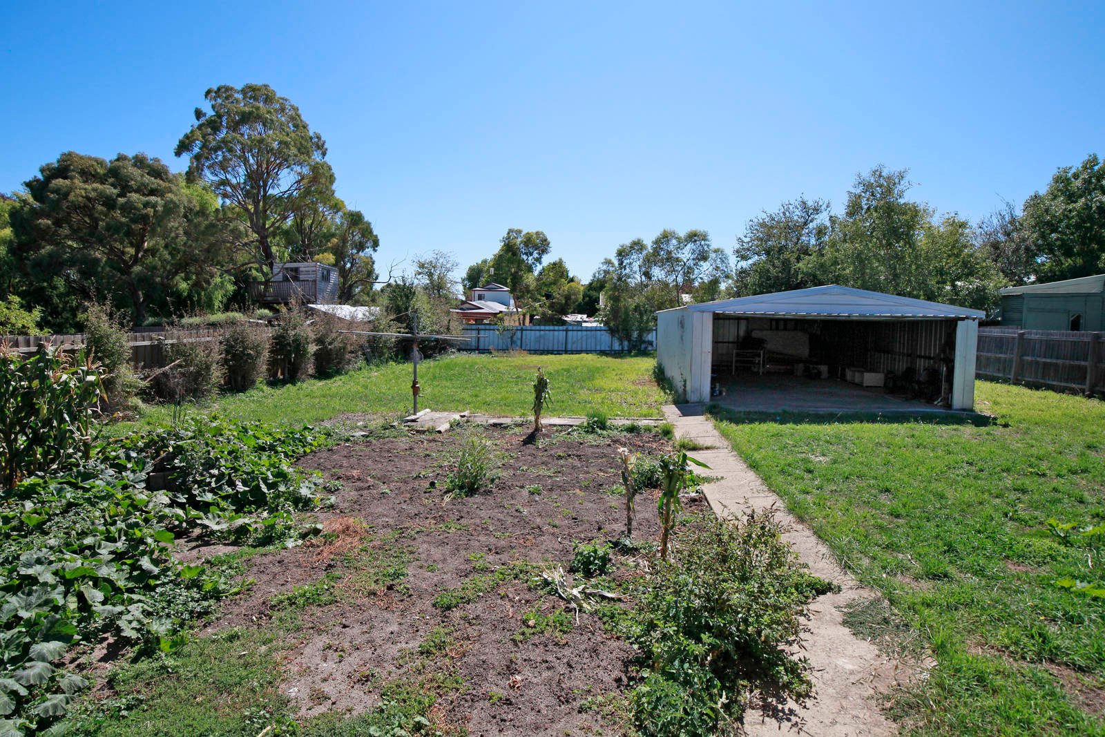 Property Gallery Thumbnail 7