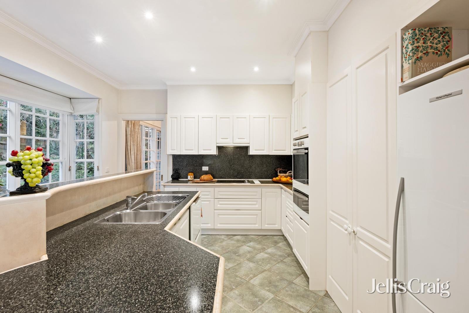 58 Loughnan Road, Ringwood North image 8