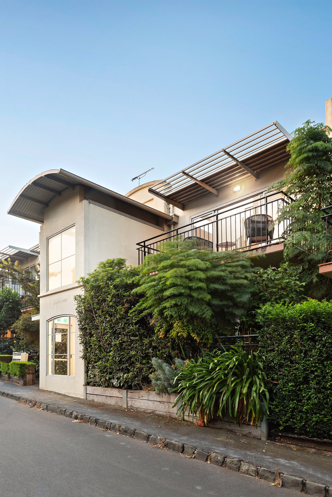 Property Gallery Thumbnail 2