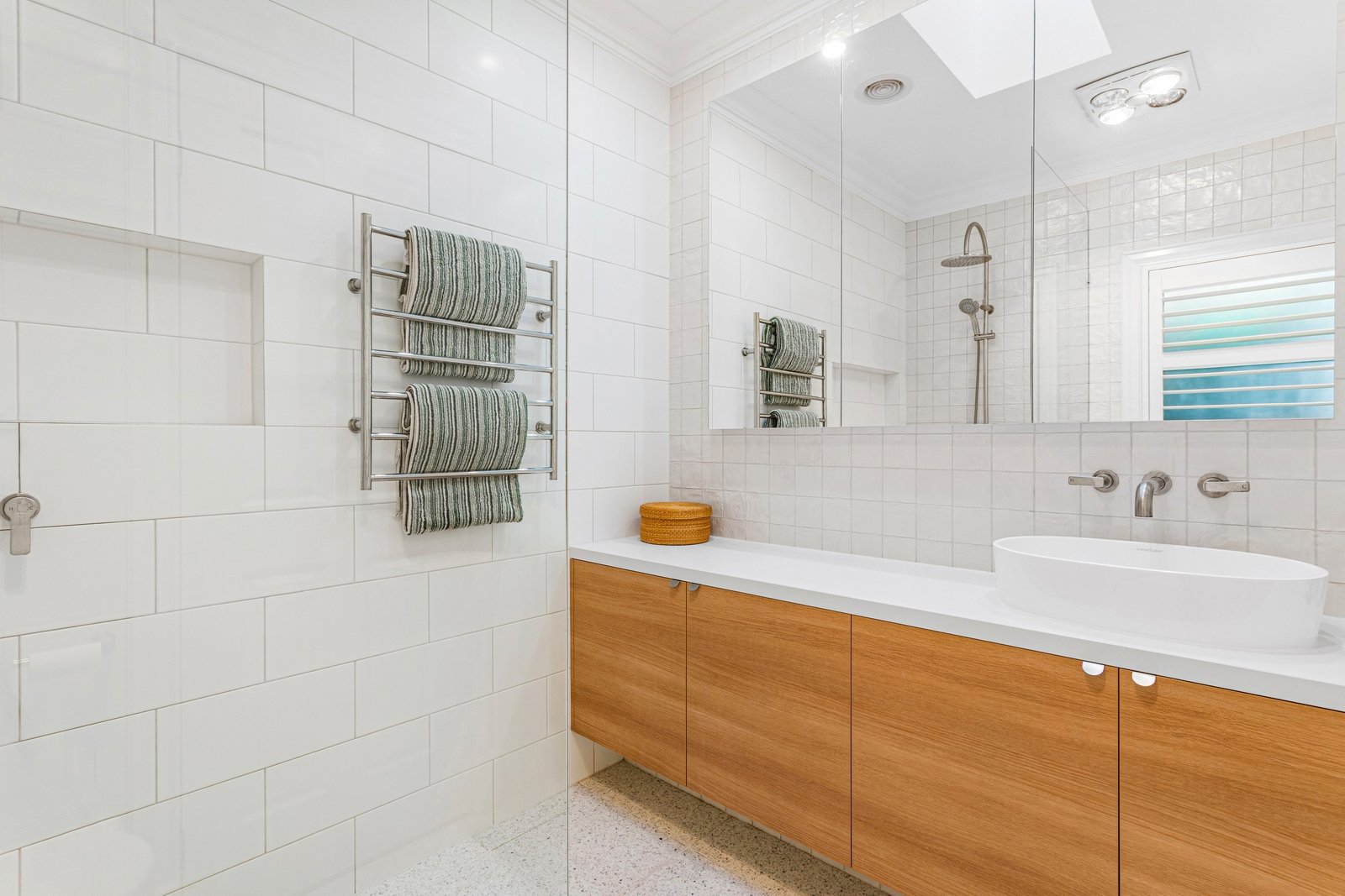 Property Gallery Thumbnail 9