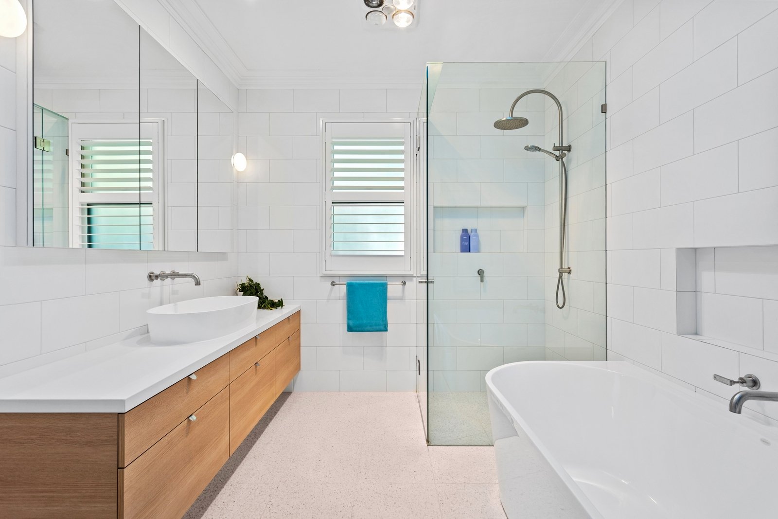 Property Gallery Thumbnail 12