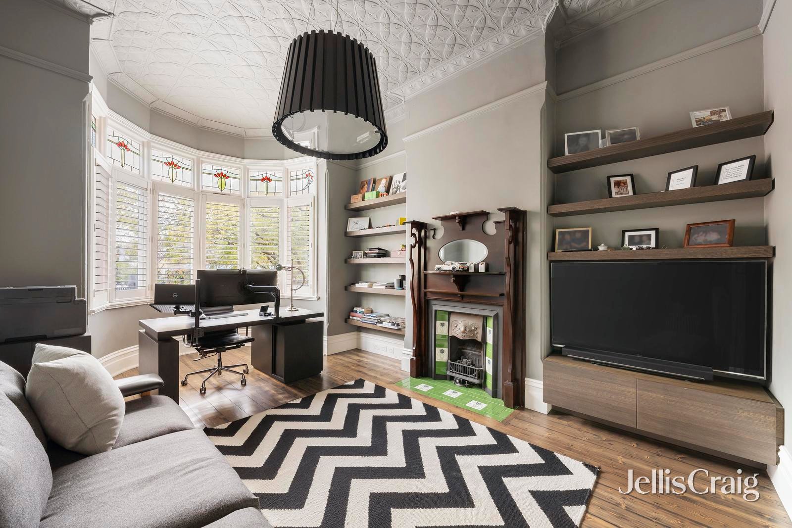 58 Manningtree Road, Hawthorn image 3