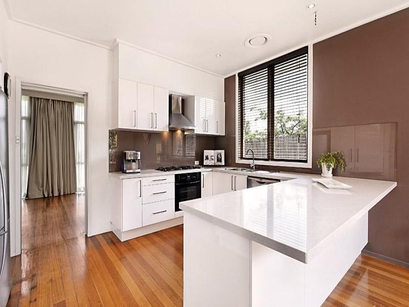 58 Narrak Road, Balwyn image 3