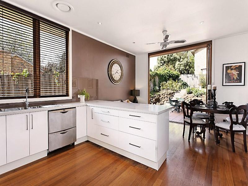 58 Narrak Road, Balwyn image 4