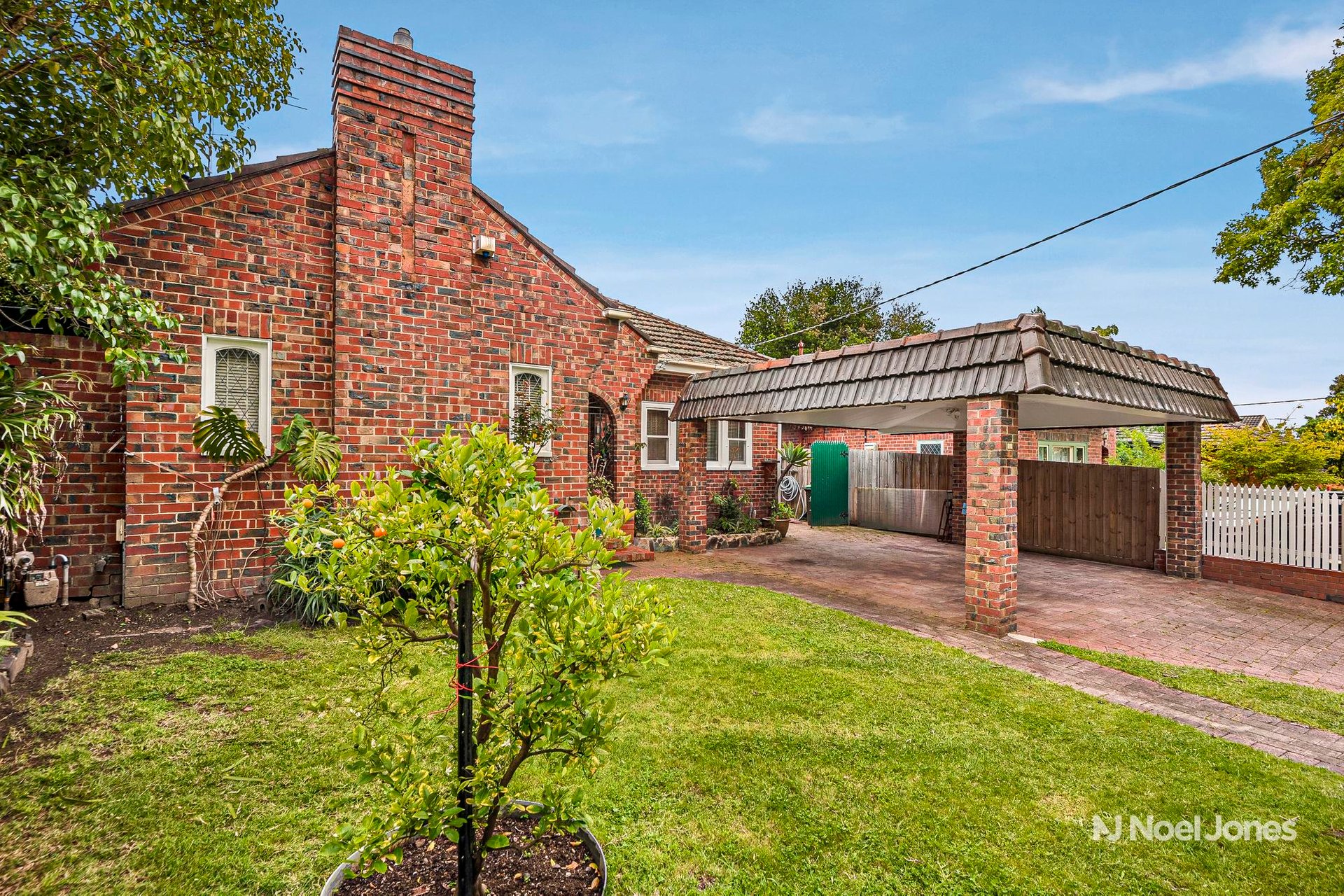 58 Nungerner Street, Balwyn image 3