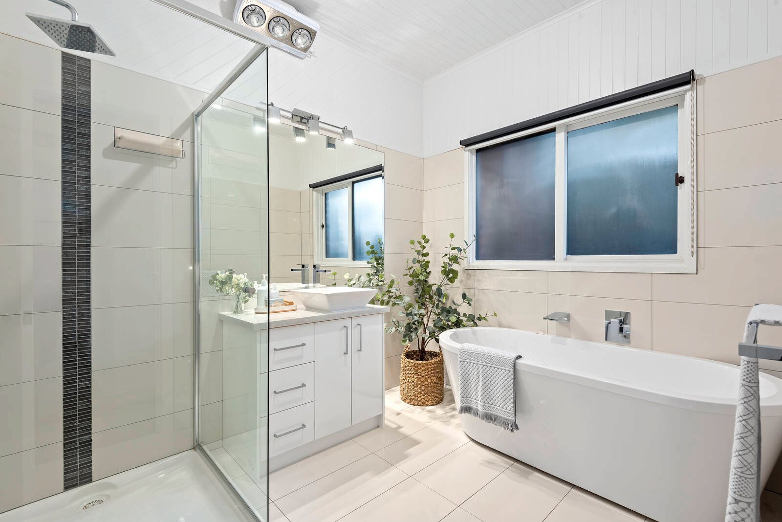 Property Gallery Thumbnail 10