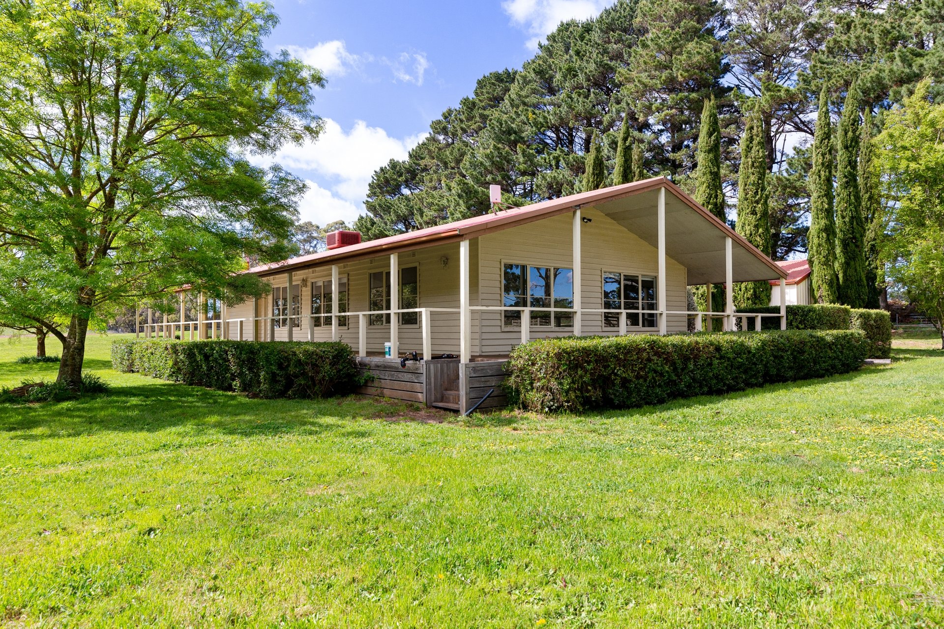 Property Gallery Thumbnail 2