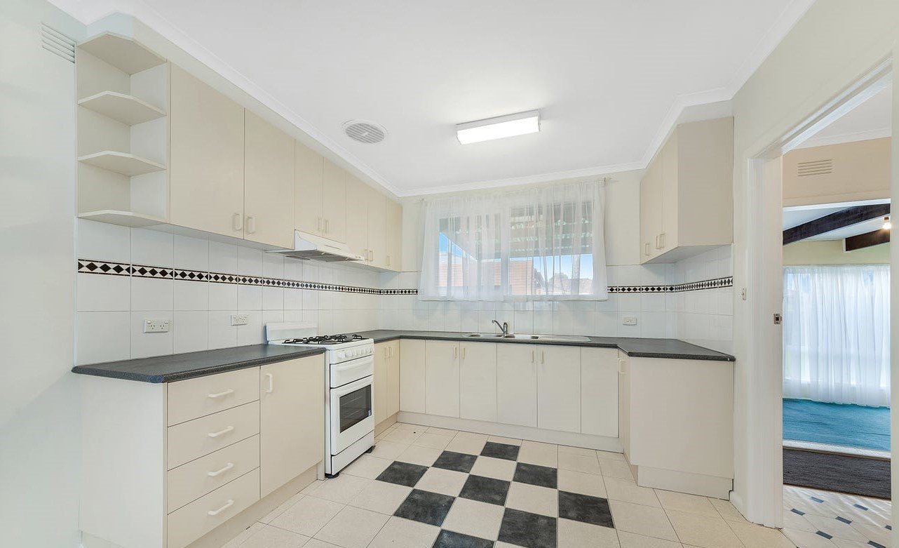 58 Skewes Street, Avondale Heights image 3