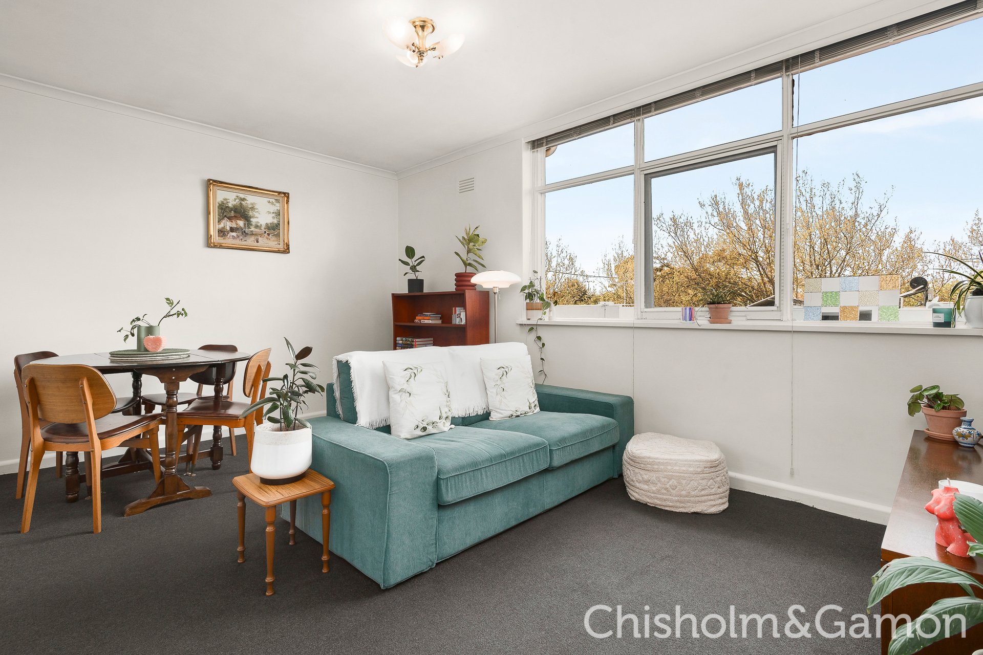 5/8 Spray Street, Elwood image 2