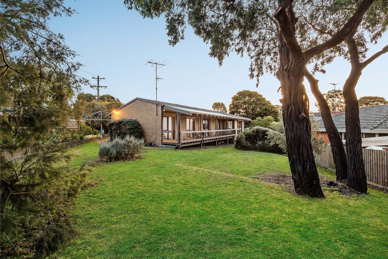 Property Gallery Thumbnail 10