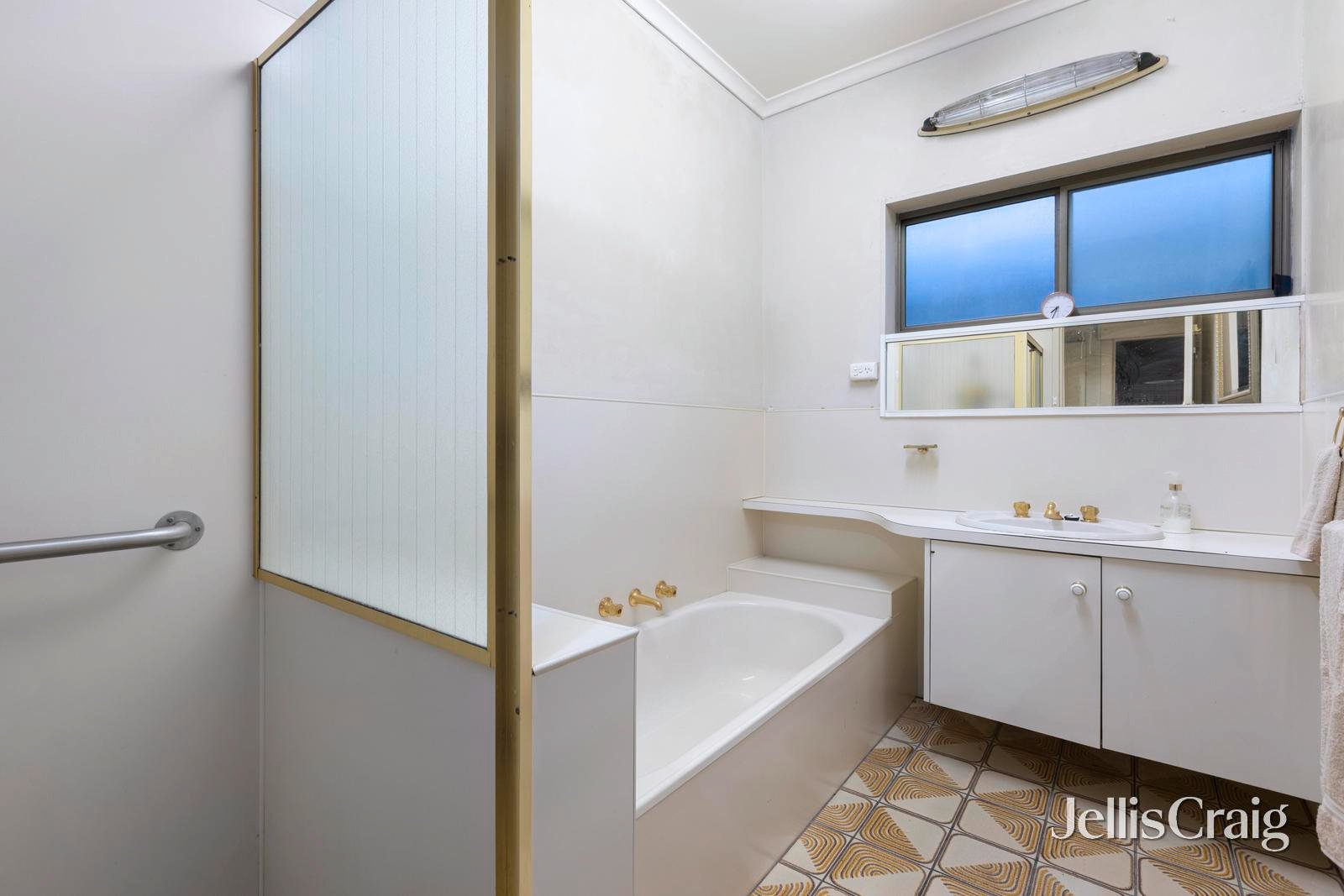 58 Thomas Street, Brighton East image 15