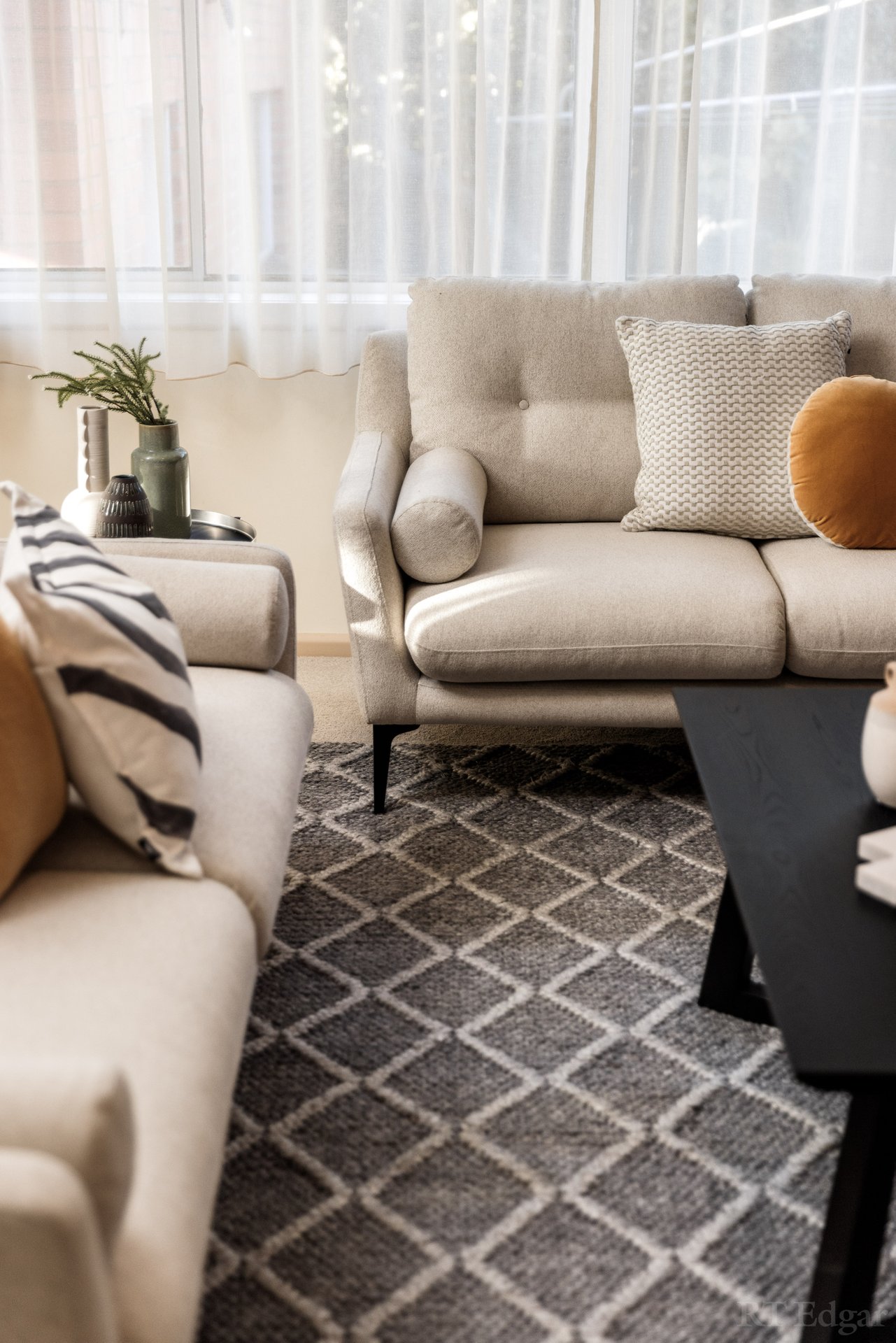 Property Gallery Thumbnail 16