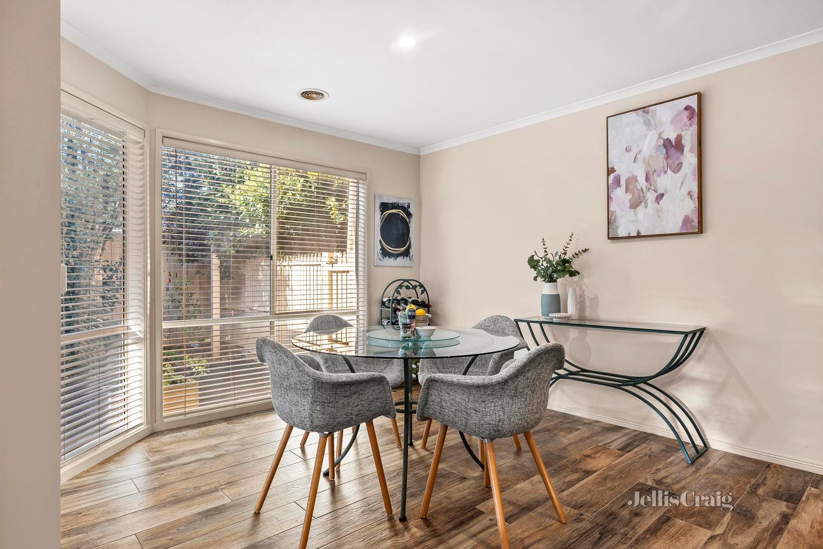 58 Waltham Drive, Mornington image 6