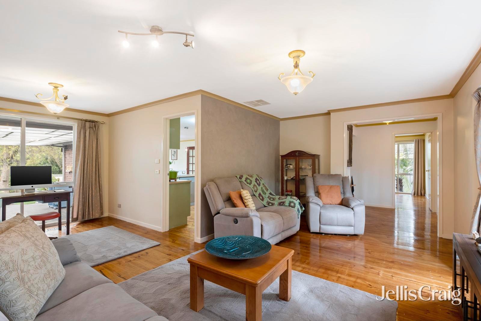 58 Warrien Road, Croydon North image 2