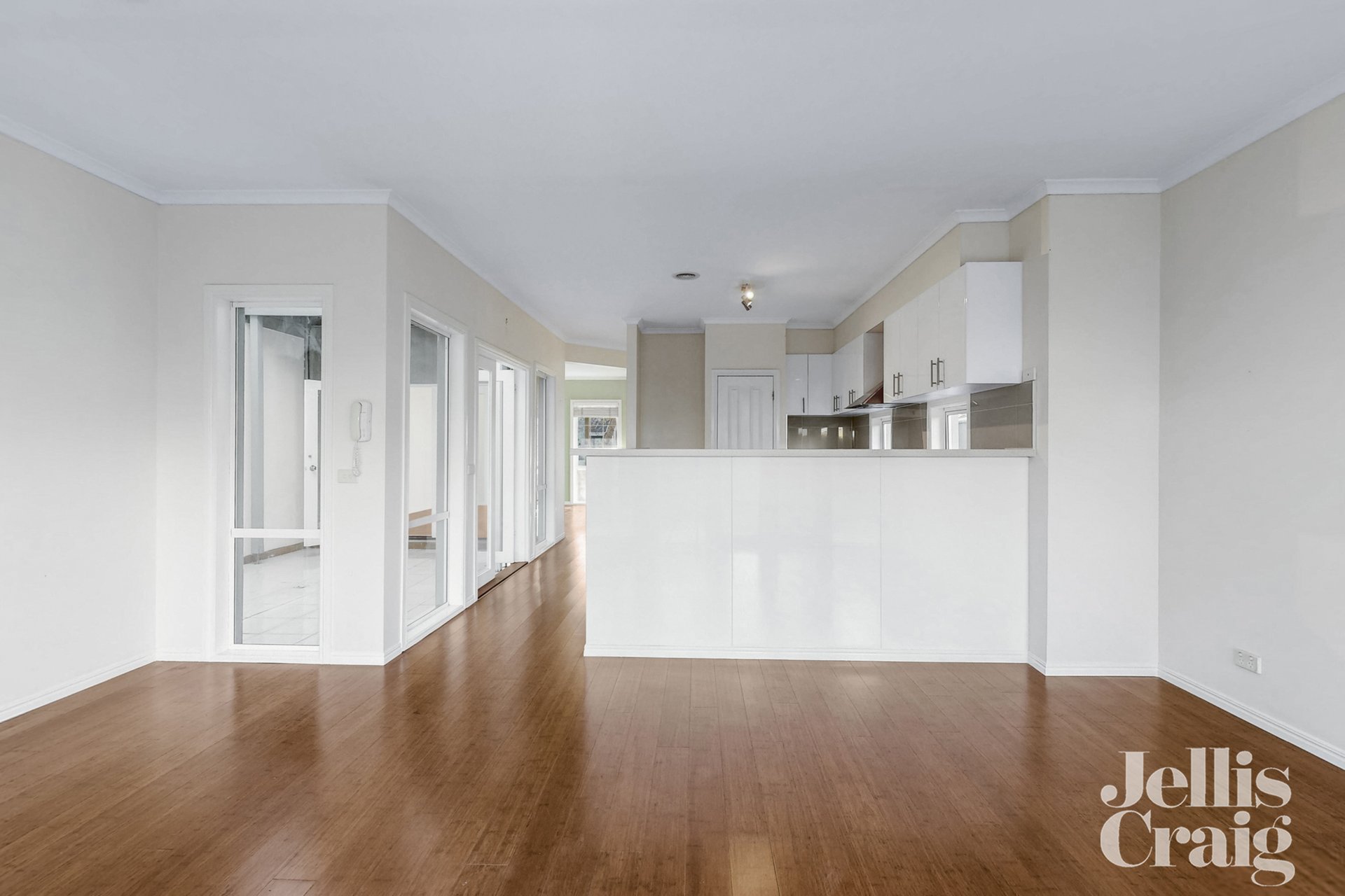 58 Waterford Avenue, Maribyrnong image 3