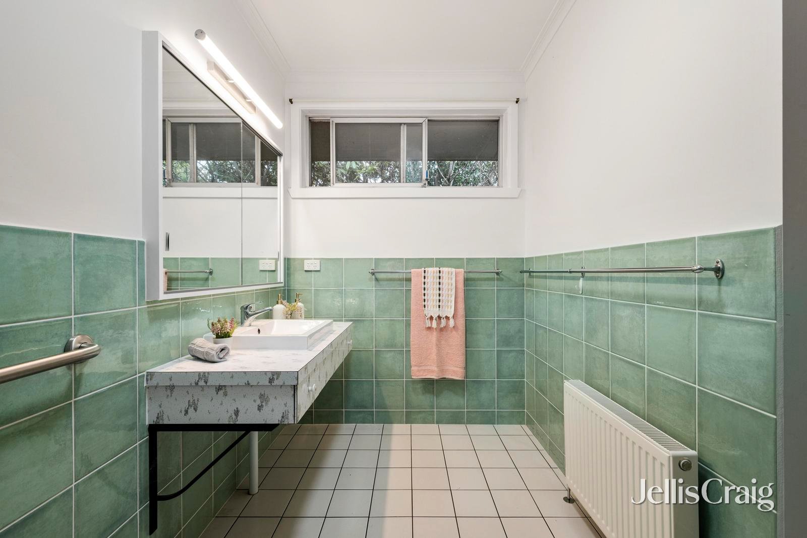 58 Wonga Road, Ringwood image 9