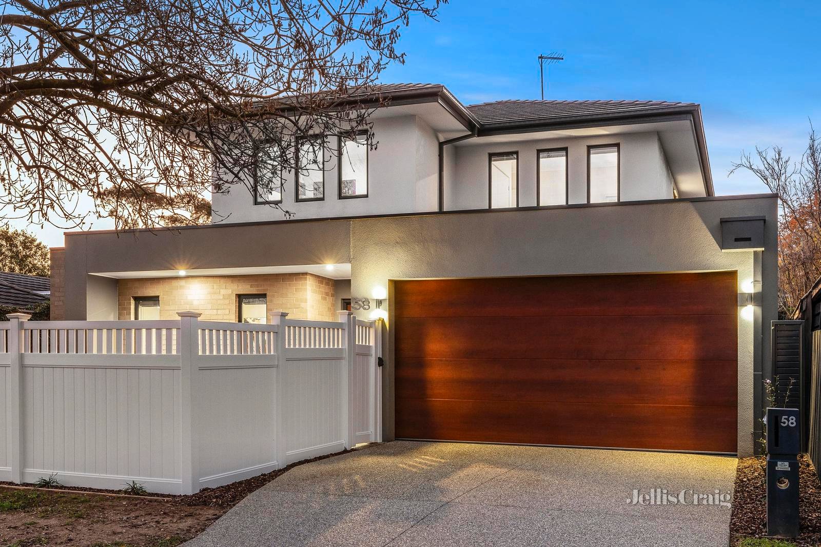 58 York Street, Mornington image 1