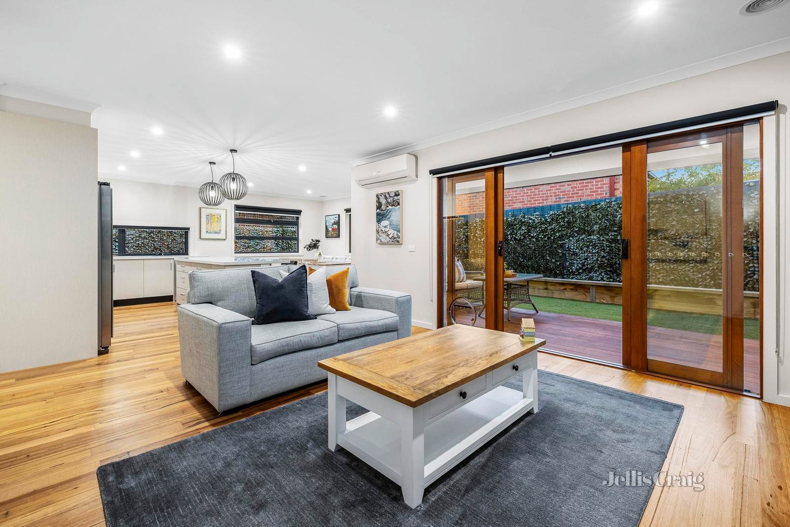 58 York Street, Mornington image 6