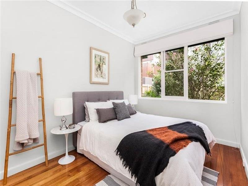5/80 Campbell Road, Hawthorn East image 3