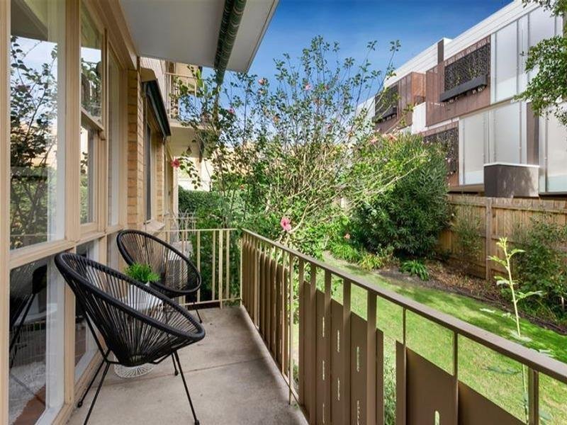 5/80 Campbell Road, Hawthorn East image 5