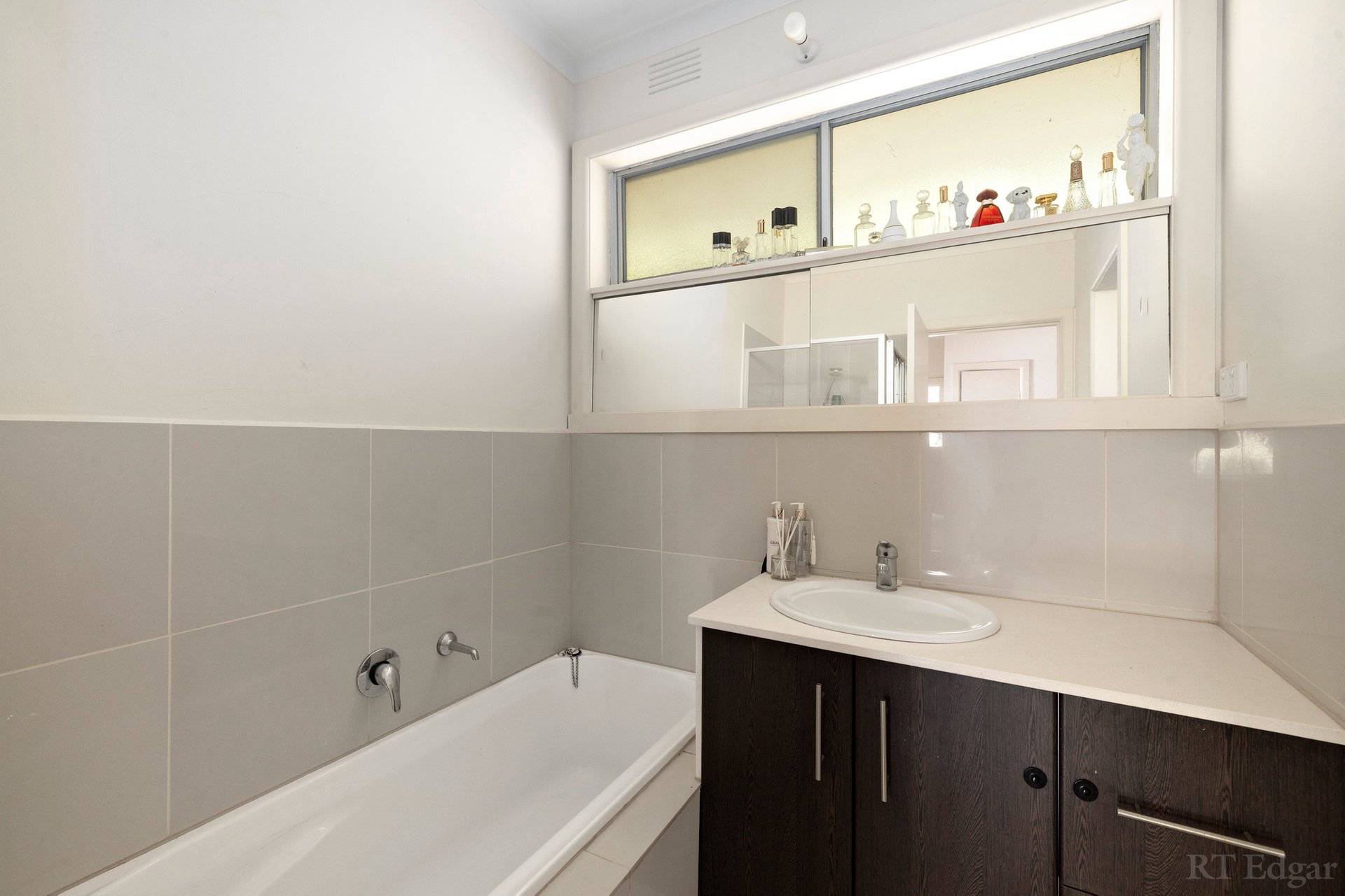 Property Gallery Thumbnail 5