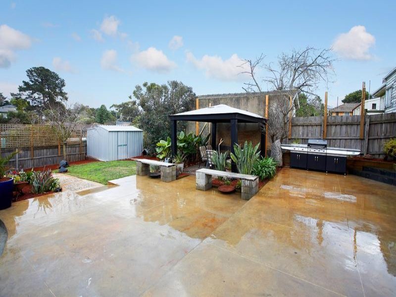 581 Elgar Road, Mont Albert North image 4