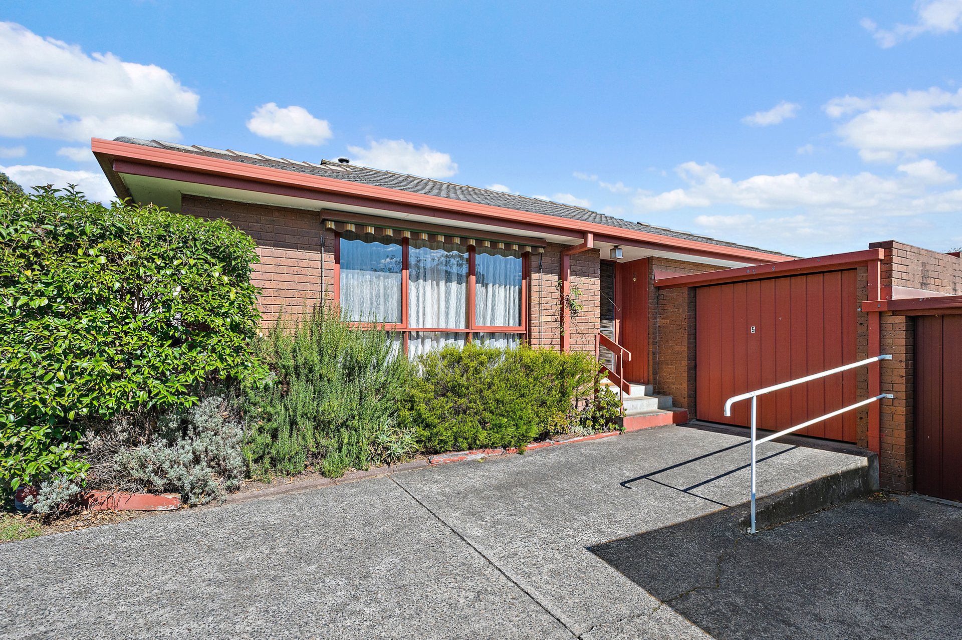 5/82 Brice Avenue, Mooroolbark image 1