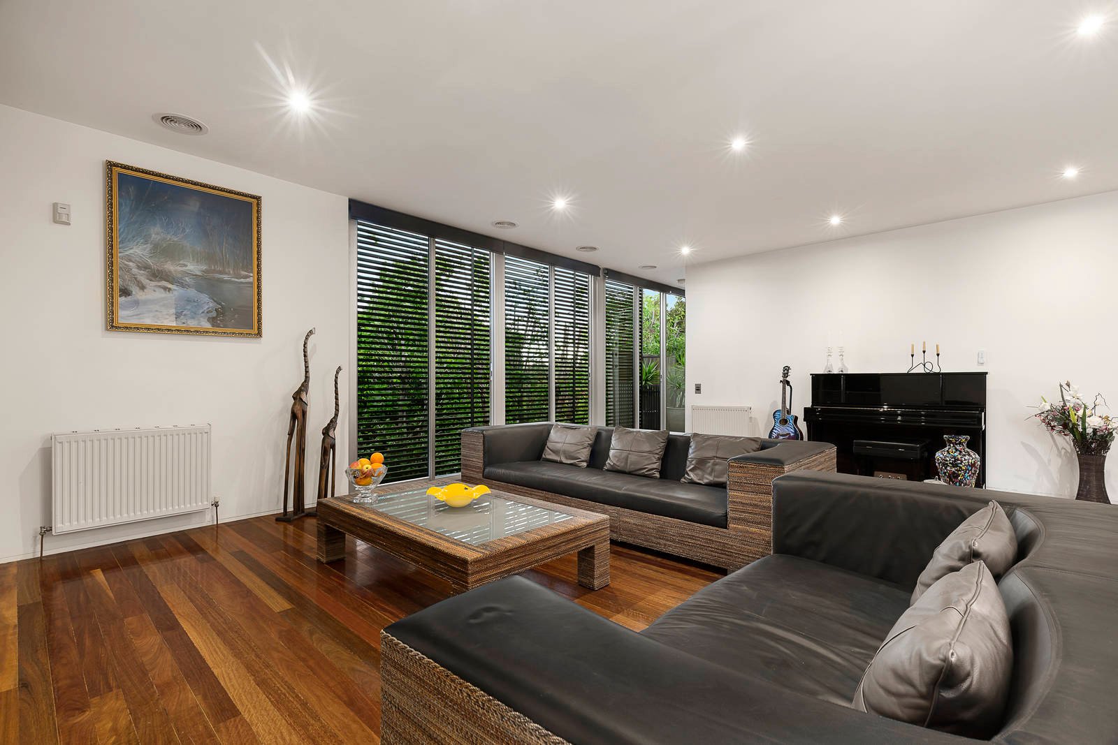 Property Gallery Thumbnail 2