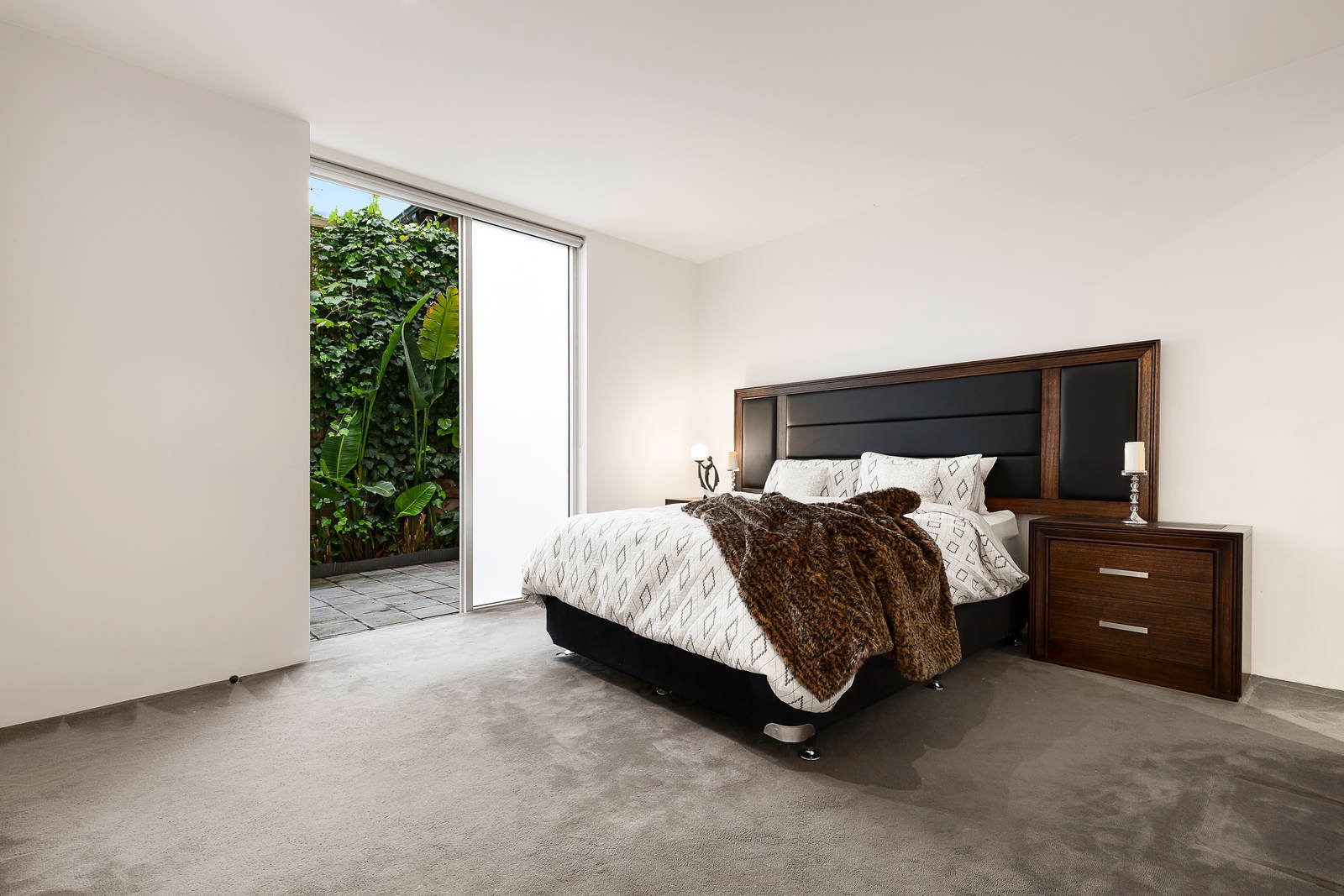 Property Gallery Thumbnail 5