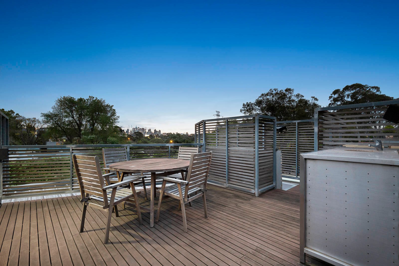 Property Gallery Thumbnail 8