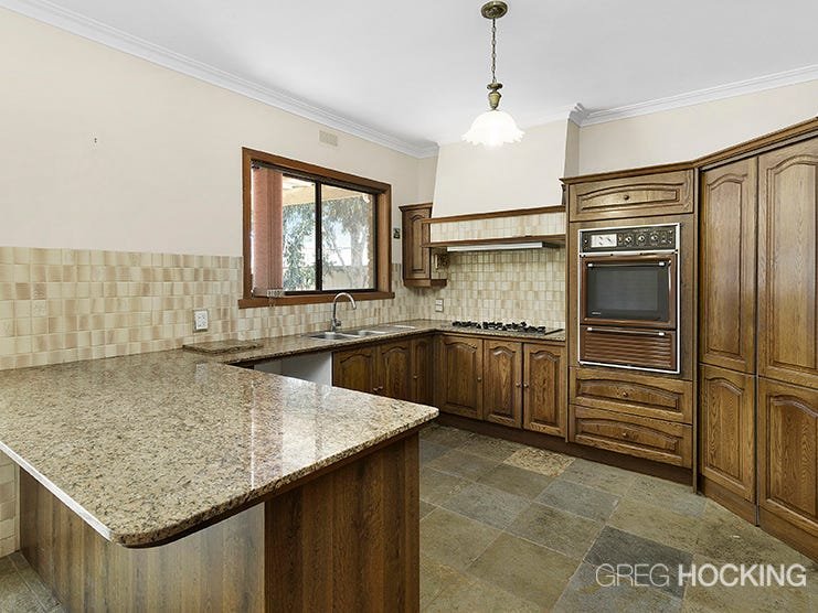 583 Sayers Road, Hoppers Crossing image 2