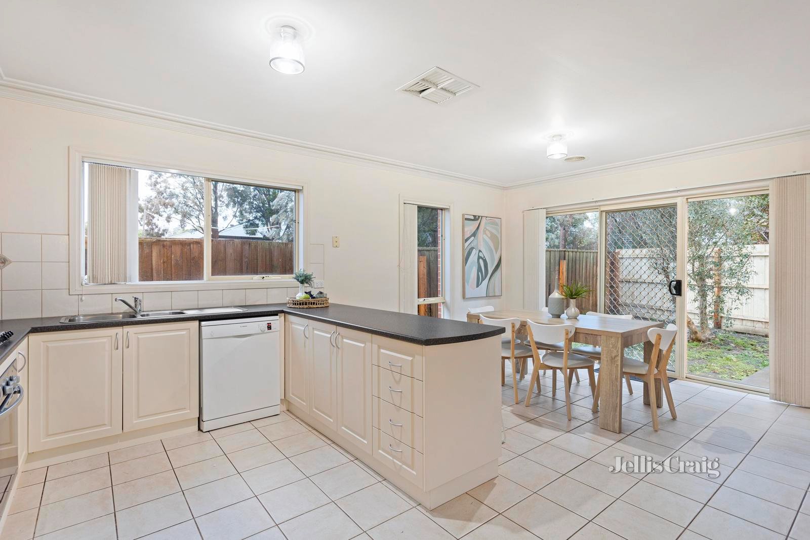 5/84 Warrandyte Road, Ringwood image 5