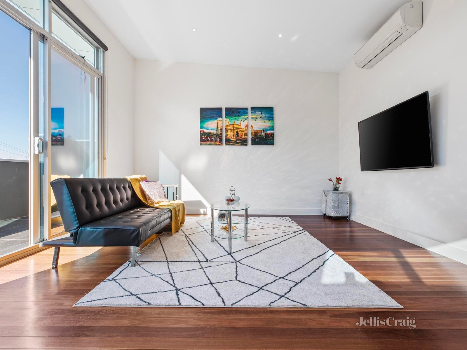 5/85 Tram Road, Doncaster image 5