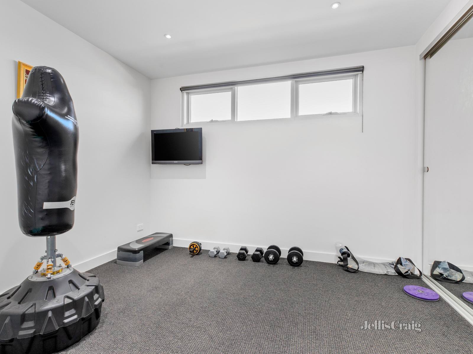 5/85 Tram Road, Doncaster image 8