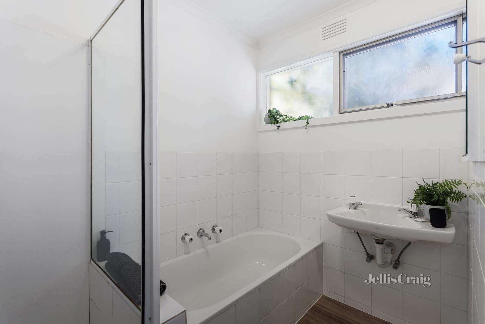 5/86 Main Street, Blackburn image 7