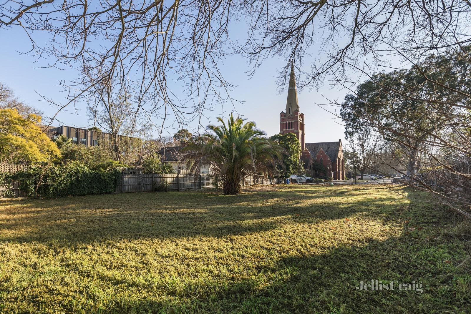 586 Riversdale Road, Camberwell image 2