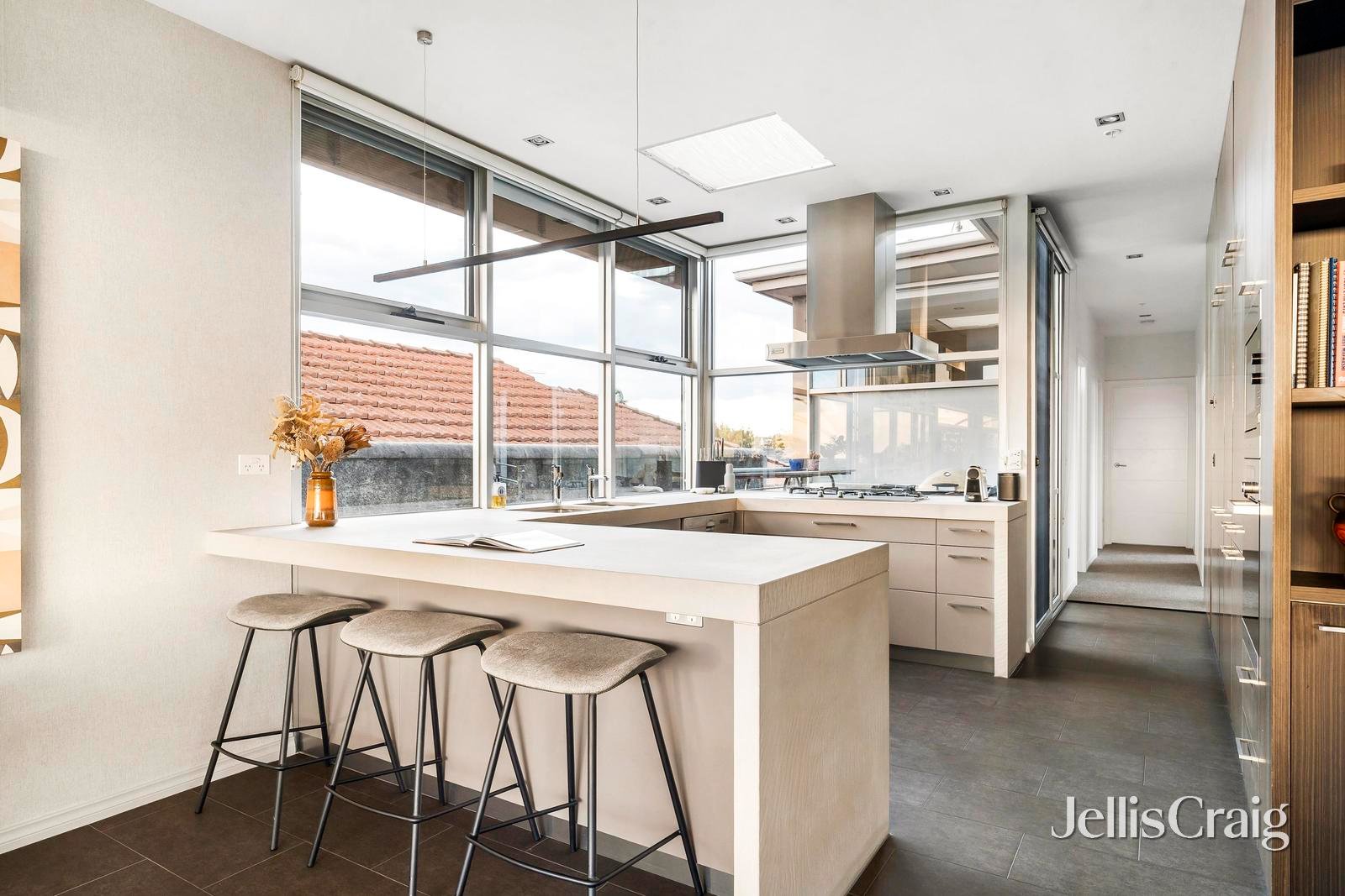 5/86A Marine Parade, Elwood image 9