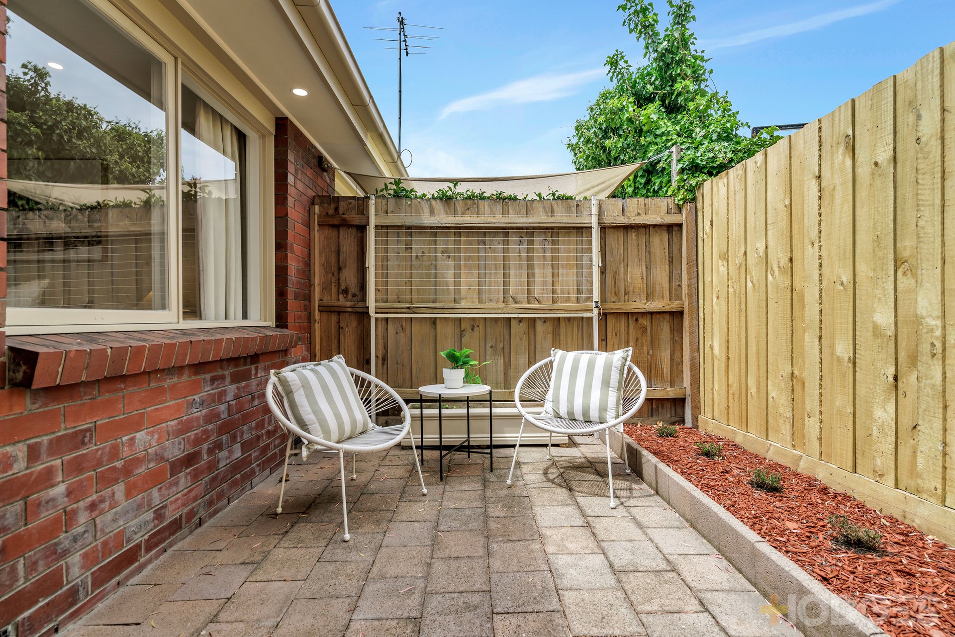 5 / 87 Nepean Highway Mentone