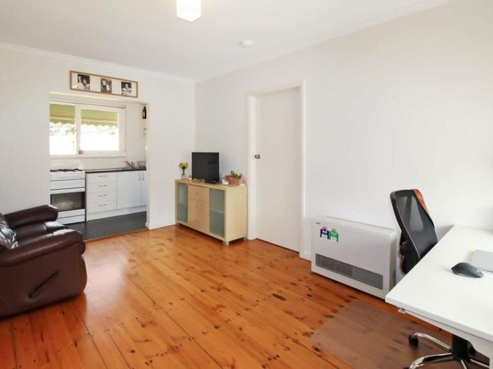 5/88-90 Ballarat Road, Hamlyn Heights image 2
