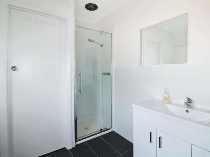 5/88-90 Ballarat Road, Hamlyn Heights image 7