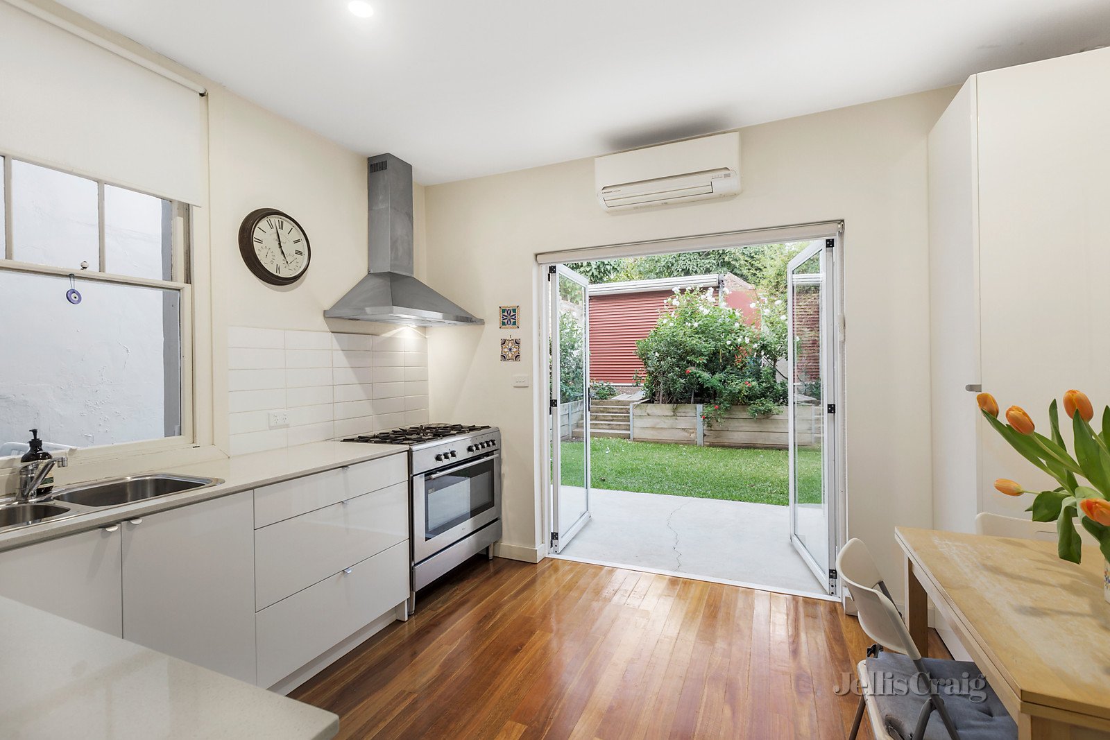 588 Spencer Street, West Melbourne image 3