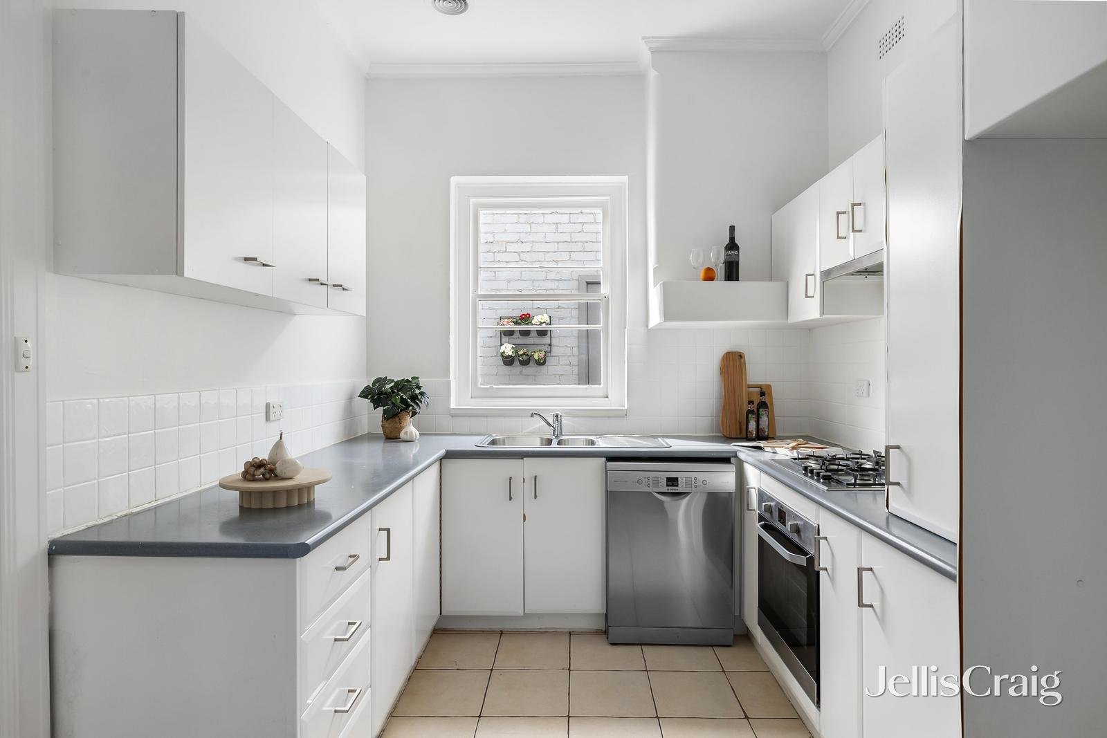 589 Camberwell Road, Camberwell image 4